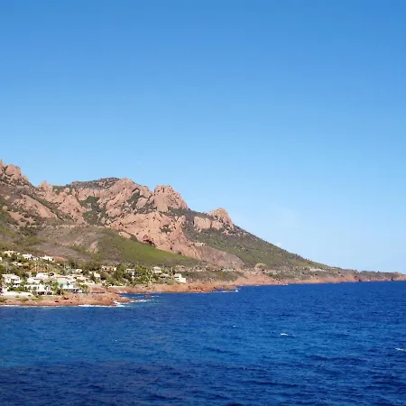 Apartment Village Cap Esterel - Le Village-65 By Interhome