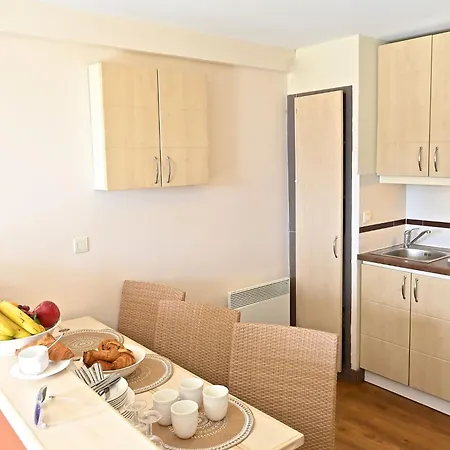 Village Cap Esterel - Le Village-65 By Interhome *